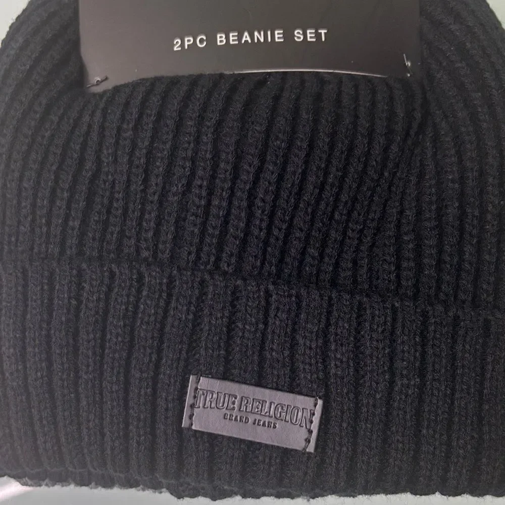 True Religion 2 pc beanie set Charcoal Knit and grey knit insulated